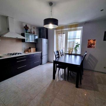 Продам 3-кімнатну квартиру пр-т Соборності