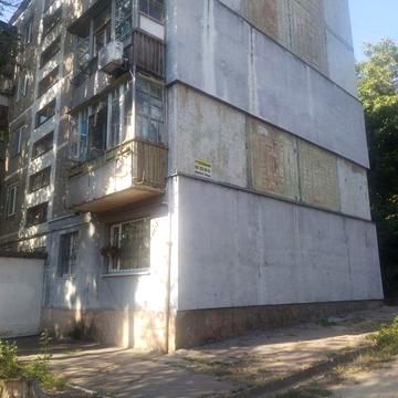 Продам двухкомнатную квартиру Черёмушки