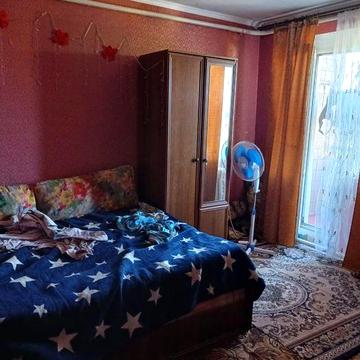 Продається квартира