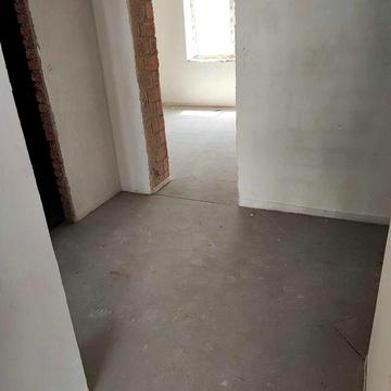 Велика Євро 3к квартира 62м2, мінімальне оформлення