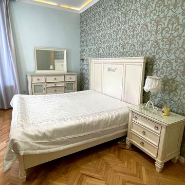 Кирила і Мефодія вул., 7