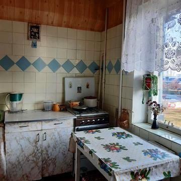 Павла Тичини просп., 5