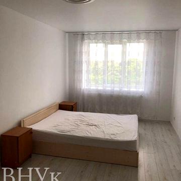Продається квартира, вул. Героїв Чорнобиля