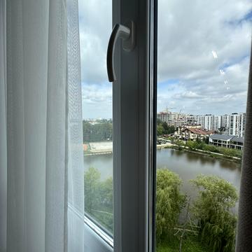 Приозерна вул., 25
