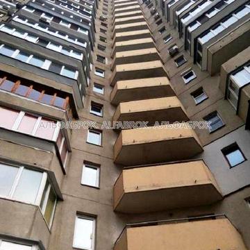 Продам 3к квартиру, Троещина, м. Почайна,  79 кв.м, 2 поверх