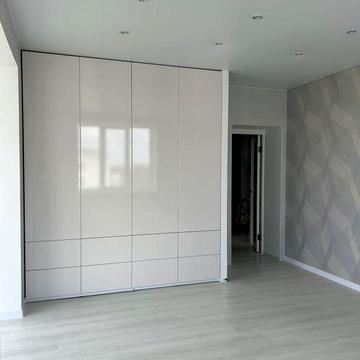 Продам стильну 2-кімнатну квартиру \ 69 м кв \ Масани