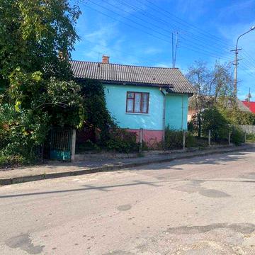 Будинок в смт. Краковець
