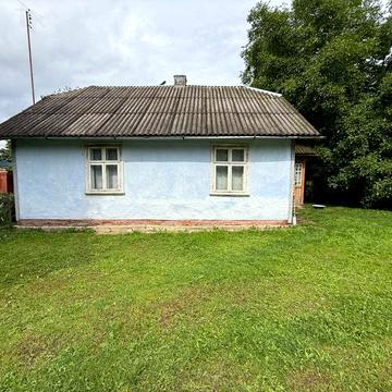 Продається деревяний будинок в с. Любинці, вул. Шевченка.