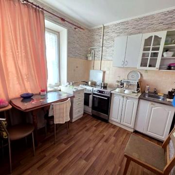 Героїв просп., 27