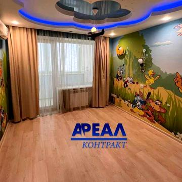 Продам 4-кімнатну квартиру по вул. Шкільна
