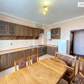 Продаж 3к Квартира Шухевича Романа вулиця