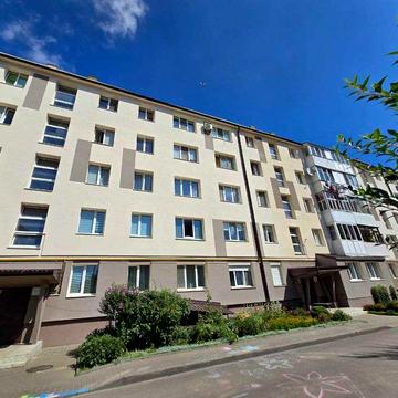 Продаж 4к квартири пр. Відродження