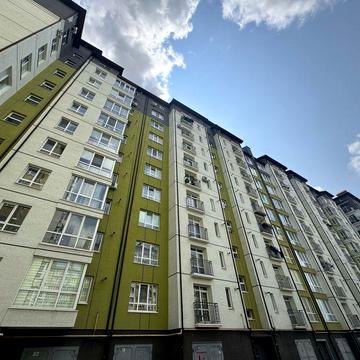 Здана 2-кімнатна квартира на документах з індивід. опаленням