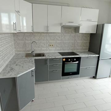 Авраама Лінкольна вул. (Димитрова), 6