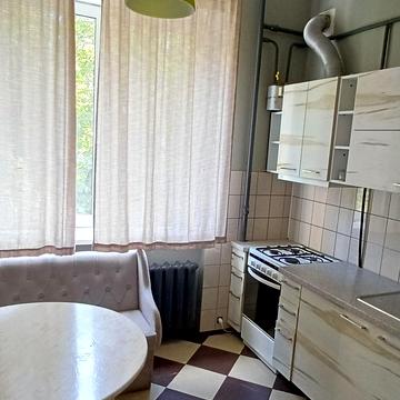 Євгена Коновальця вул. (Щорса), 27