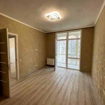 Продам 1 кімнатну квартиру на Таїрова в новому будинку