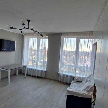 Евродвушка, ул. Костанди, 7эт., S-53 м.кв. Ремонт, мебель. ЖК Горизонт