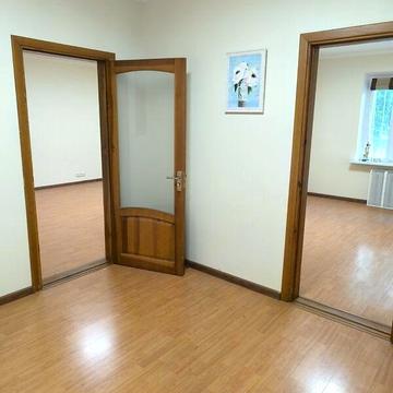 Продаж 2к Квартира Тополина вулиця