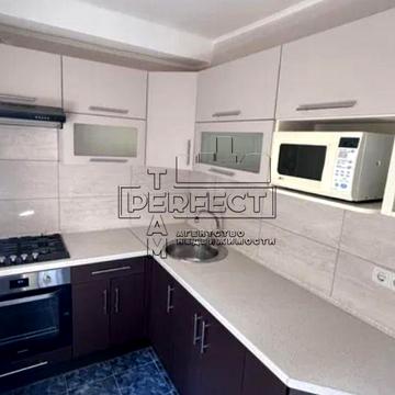 Продаж 2к квартири Литвиненко-Вольгемут 1Б