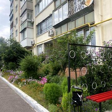 Продається 1 квартира Центальна частина міста