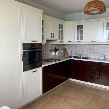 Видова 1 кв 49 м Ревуцького 42-А. Озеро. Метро 2 хвилини пішки. Вільна