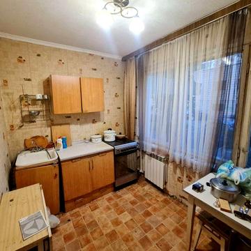 Продам 3 кім.квартиру, Оболонський пр.33-а, 62,1м², суміжно-окремі