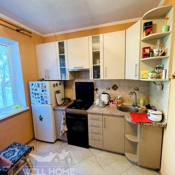 Продаж квартири 2к Озерна, 22 м.Героїв Дніпра Київ