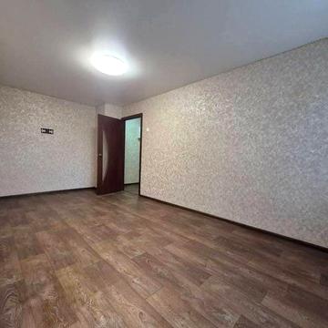 Центр • Євроремонт • 4 поверх • $27000