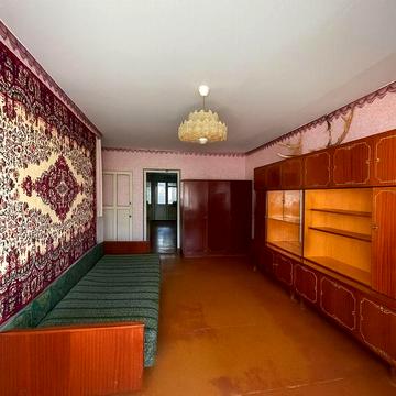 Продам 3-х кімнатну квартиру, вул. Молодіжна