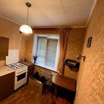 Здається 1-кім квартира в Осіпенківському районі.Ціна 4000+ку.