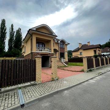 Продаж 5к Дім Метрологічна вулиця ЖК Feofania Cottage