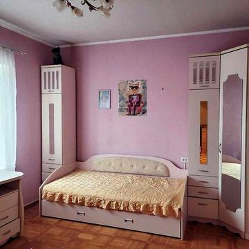 Продаж 4к Дім вулиця Виноградна