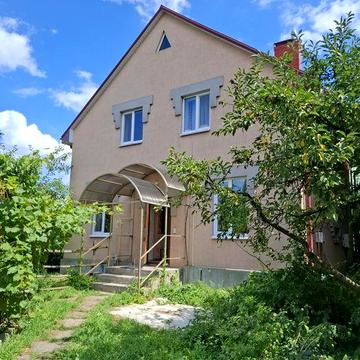 Продається будинок в місті Бровари при вїзді з Києва, новий.