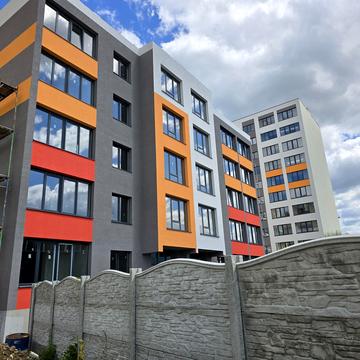 Петра Маланюка вул., 45
