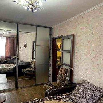 Продам 2-к кв Гагарина Державинская Левада Спортивная