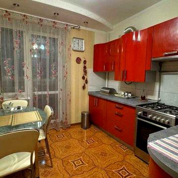 Продаж Двокімнатної квартири в Центрі