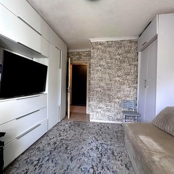 Марка Безручка вул., 27/3