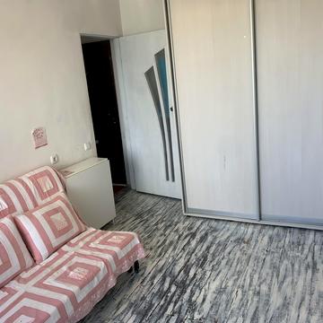 Захисників України вул. (1-го Травня), 11б