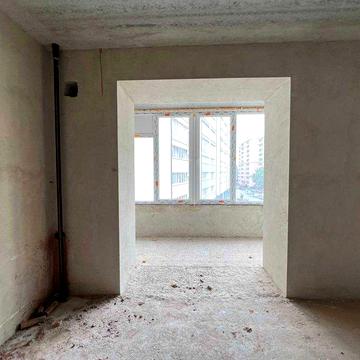 Простора 1 кім. квартира 52м2 на стадії здачі