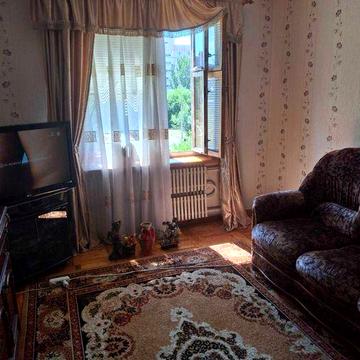 Продам 3-к.квартиру,  Бородинский мкрн, ул. Днепровские пороги
