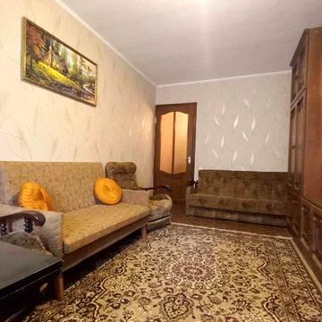 Продам 3 ком. кв-ру на Холодной Горе