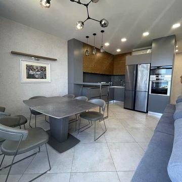 Красива квартира с 2 спальнями. Бізнес-клас. ЖК 35 Перлина