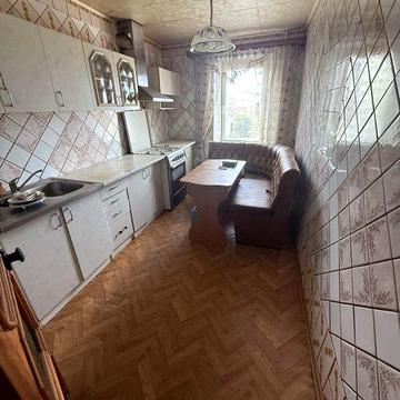 Боженка. Здається 3-х квмнатна квартира