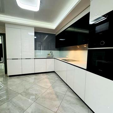Староміська вул., 52