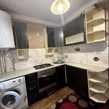 Продам 2-комн 1 остановка к вокзалу YANOVA