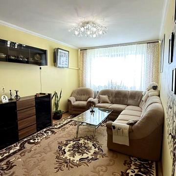 Продаж 3к Квартира Андрія Первозванного вулиця