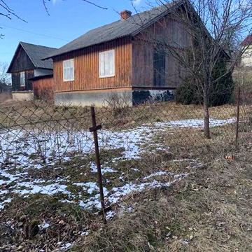 Продаж 3к Дім Центральна