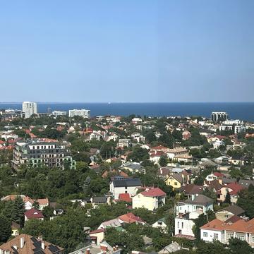 Лігінська вул., 2а