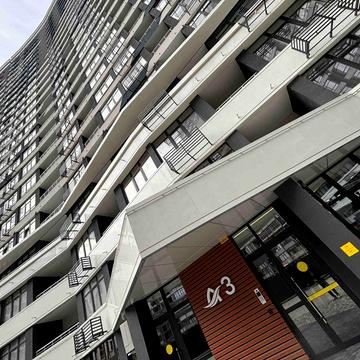 Продам    евродвушку с ремонтом в новом доме в Аркадии.