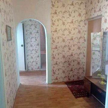 Продам 2 к квартиру Роганский ж/м